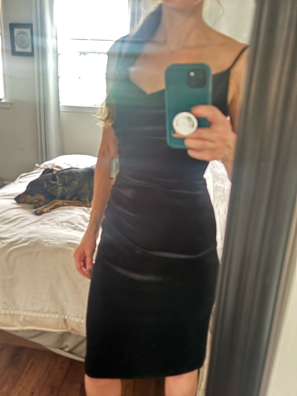 Laundry By Shelli Segal black velvet midi dress